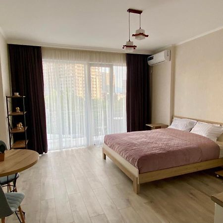 Orange Batumi Travel Apartment ภายนอก รูปภาพ