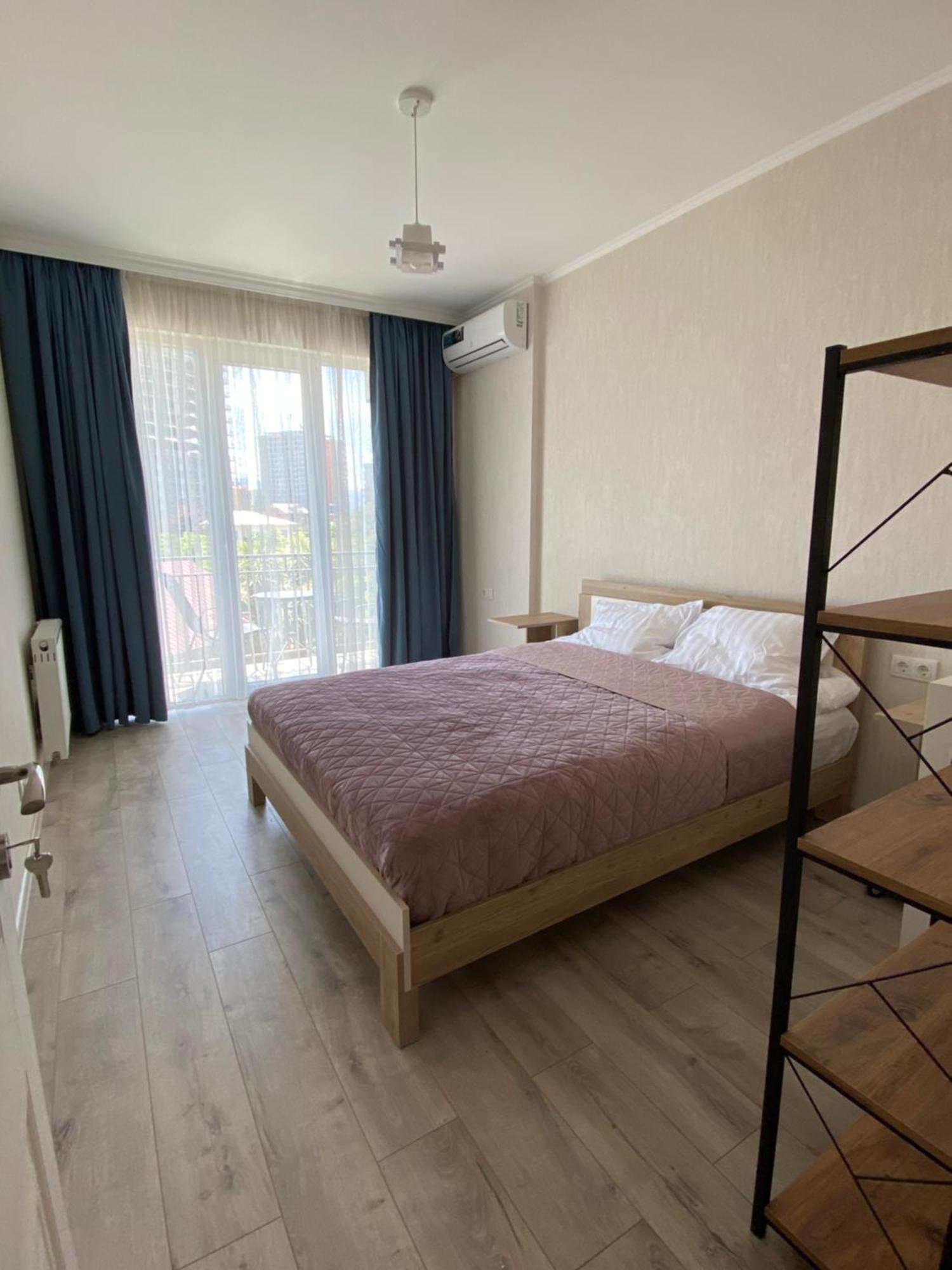 Orange Batumi Travel Apartment ภายนอก รูปภาพ